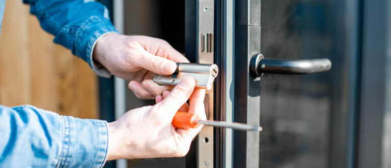 Commercial Locksmith Newport Beach